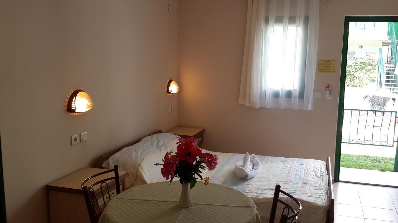 إتْشميلير Avlu Apartments 1 الغرفة الصورة